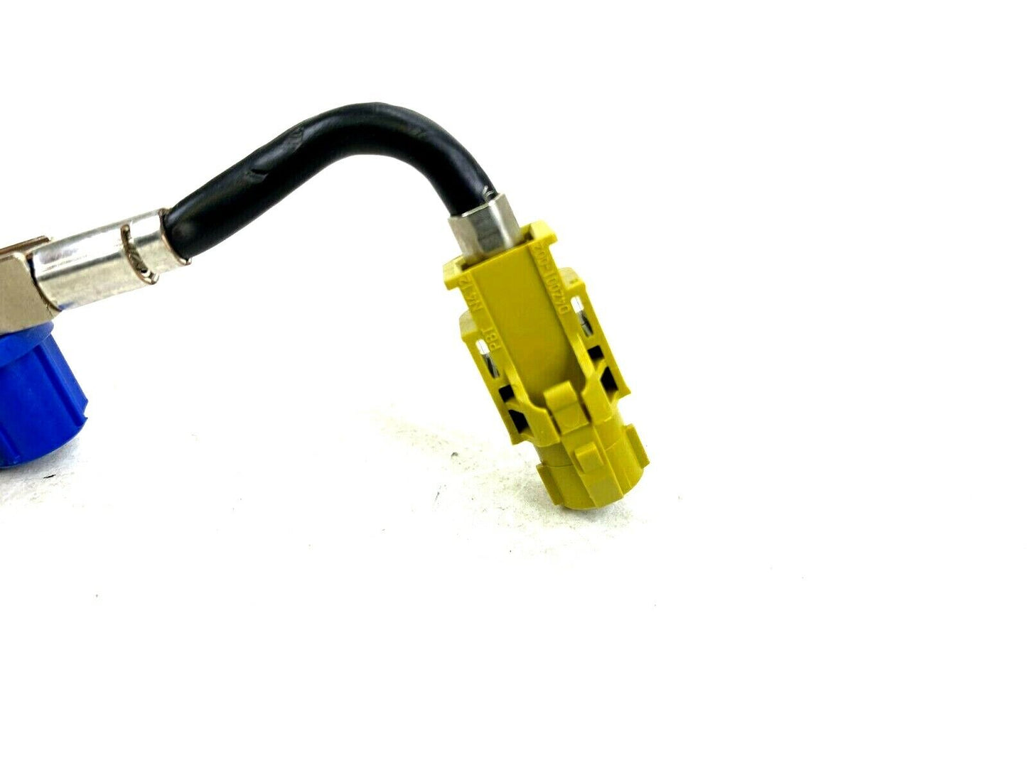 GENUINE Ford Sync 3 Screen to Module Connector Cable With 3 Screws