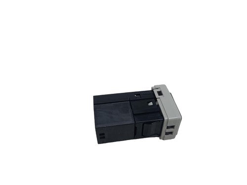AUXILIARY AUX USB ADAPTER PORT 86190-0E050 OEM 2010 - 2015 LEXUS RX350