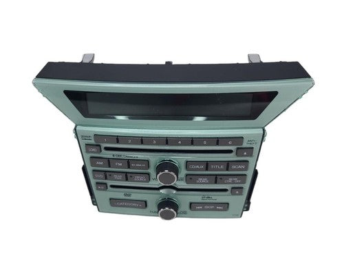 Honda Pilot AM FM XM Satellite Radio 6 Disc Changer MP3 CD DVD 39100-S