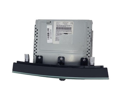 Honda Pilot AM FM XM Satellite Radio 6 Disc Changer MP3 CD DVD 39100-S