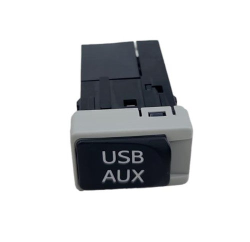 AUXILIARY AUX USB ADAPTER PORT 86190-0E050 OEM 2010 - 2015 LEXUS RX350