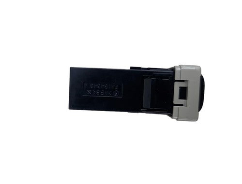 AUXILIARY AUX USB ADAPTER PORT 86190-0E050 OEM 2010 - 2015 LEXUS RX350