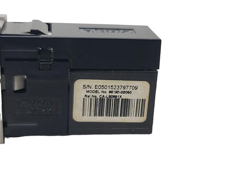AUXILIARY AUX USB ADAPTER PORT 86190-0E050 OEM 2010 - 2015 LEXUS RX350