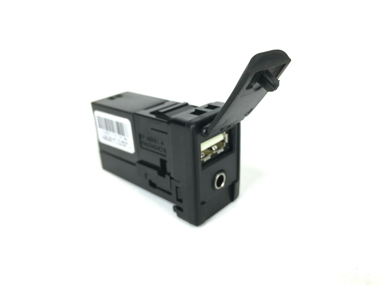 OEM USB Port Adapter Jack 86190-0R010 Toyota Rav4 Camry Yaris Corolla Avalon
