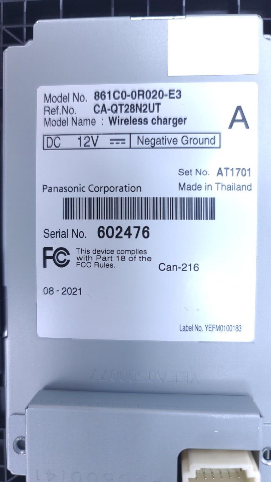 2019 TOYOTA RAV 4 861C0-0R020-E3 WIRELESS CHARGER TRAY  GENUINE OEM