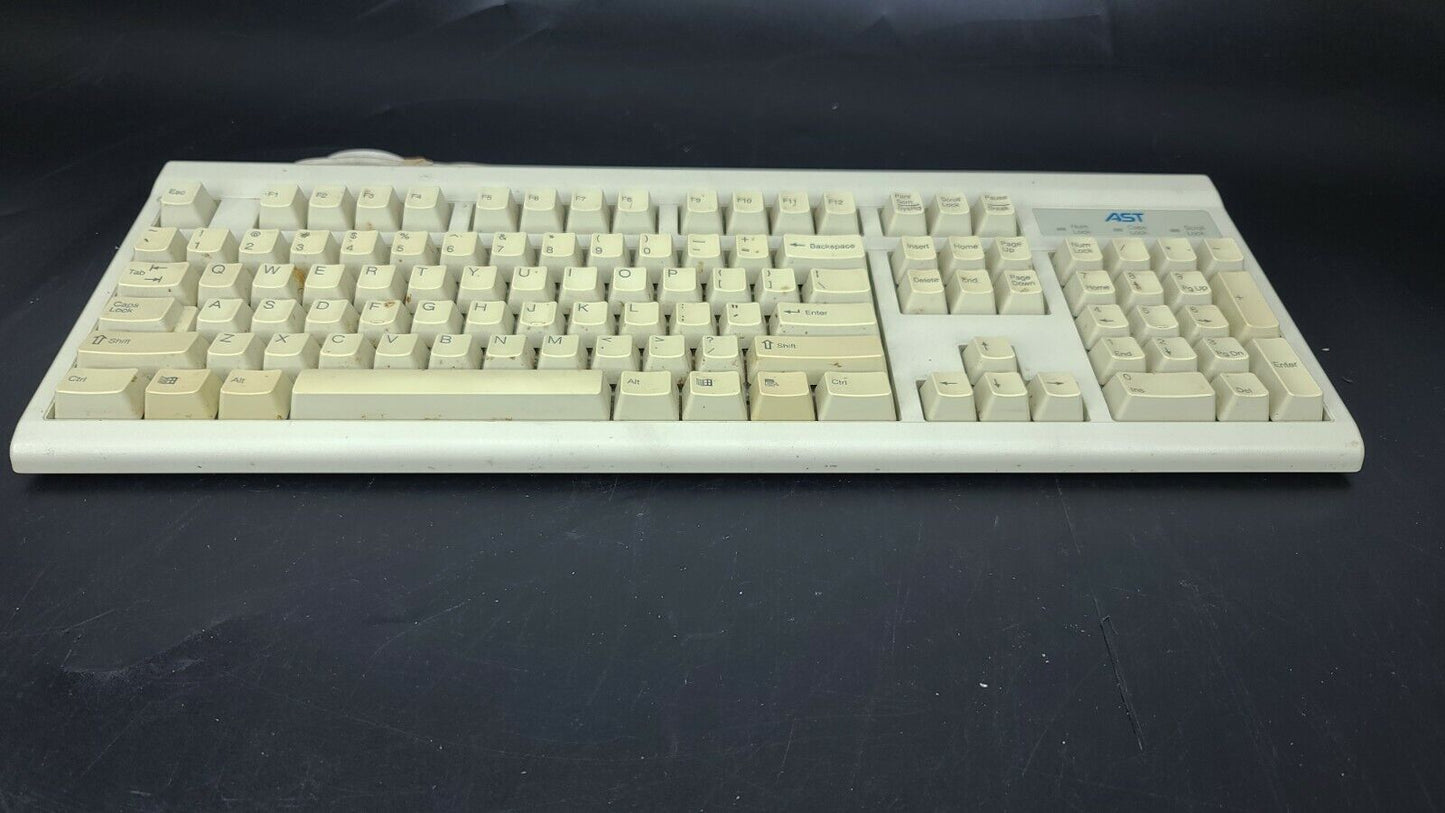 Vintage AST Clicky Computer Keyboard Model RT4958TW / Part# 120930-001