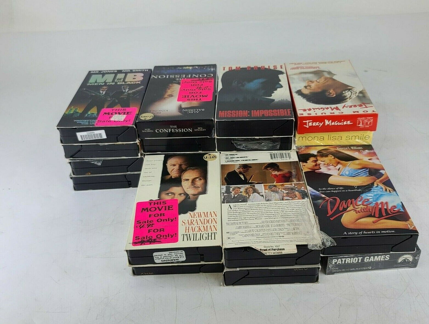 Lot of 22 COLLECTION OF VHS MOVIES CASSETS NEWMAN SARANDON TWILIGH DANCE WITH ME