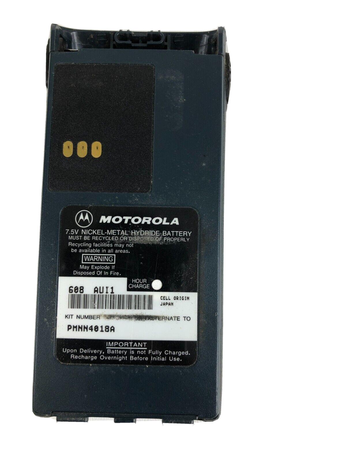 MOTOROLA CT250 POTRTABLEHANDIE-TALKIE UHF 16 CH 4 WATT RADIO