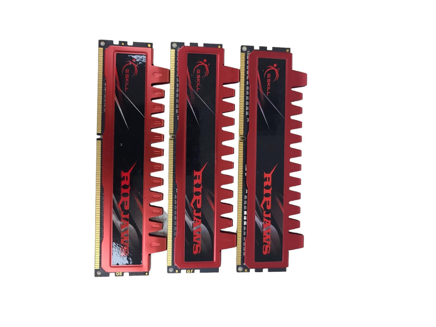 G.Skill Ripjaws 12GB Kit  DDR3-1600 1.50v F3-12800CL9S-4GBRL (3X4GB) Intel XMP