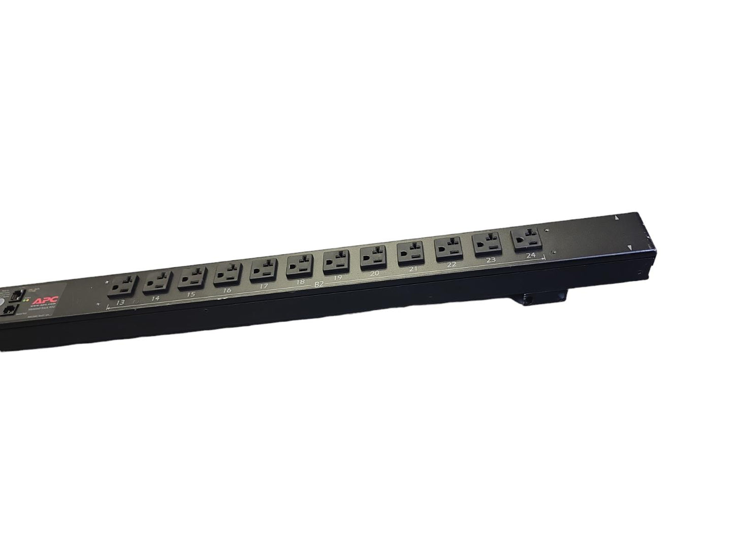 APC AP7832 Metered PDU 0U 30A 120V (24x) 5-20R Outlets L5-30P Input