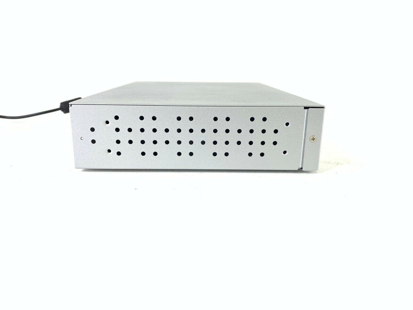 Edgewater Networks 4550 Series Network Services Gateway VoIP EM-4550-1 4-Port