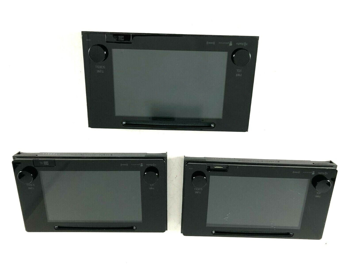 LOT OF 3 2016-2019 Toyota Tacoma CD Navigation Radio Display Screen Id 510103