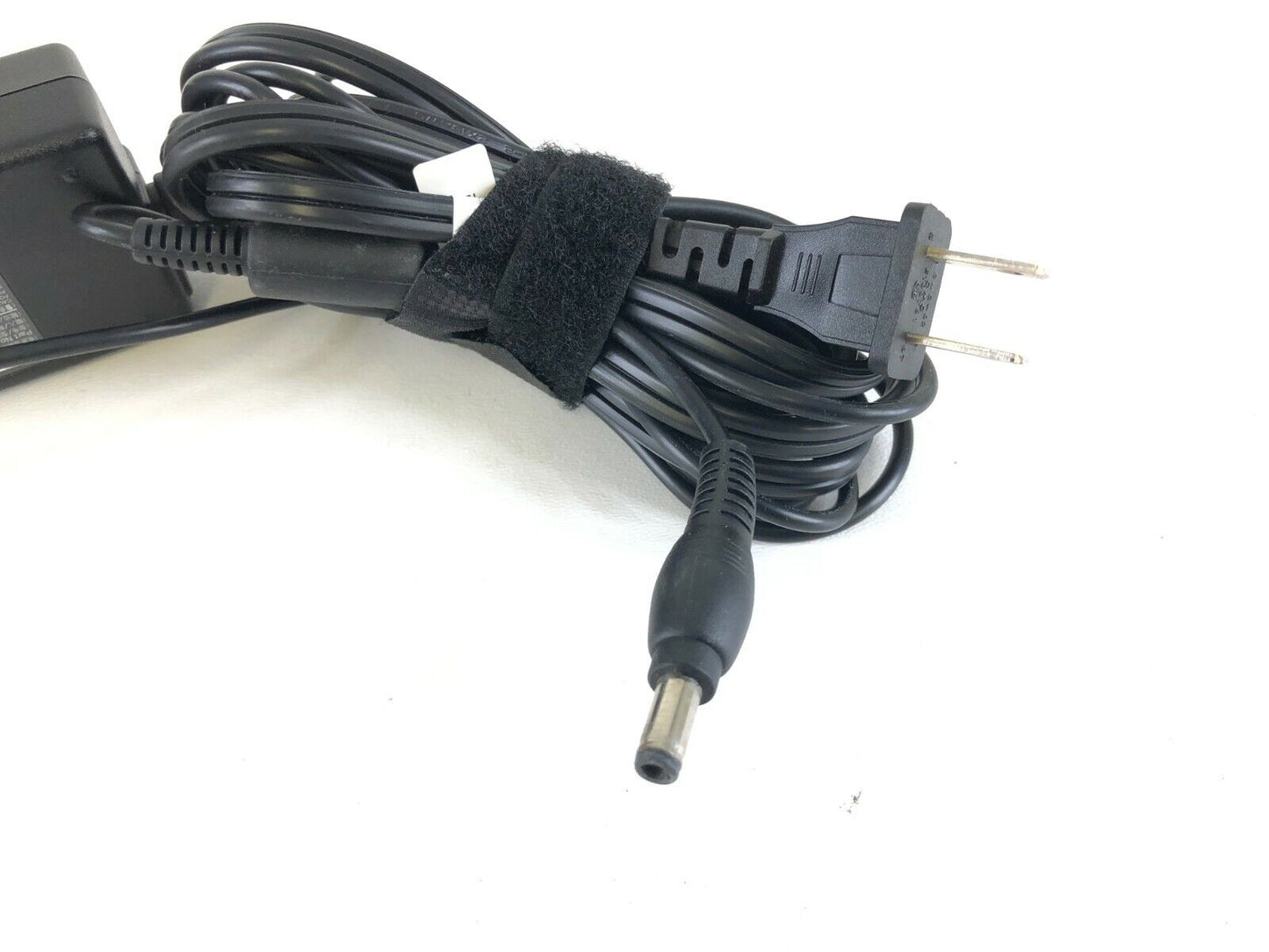 Genuine Toshiba 75W Power Adapter Charger PA-1750-04 PA3468U-1A