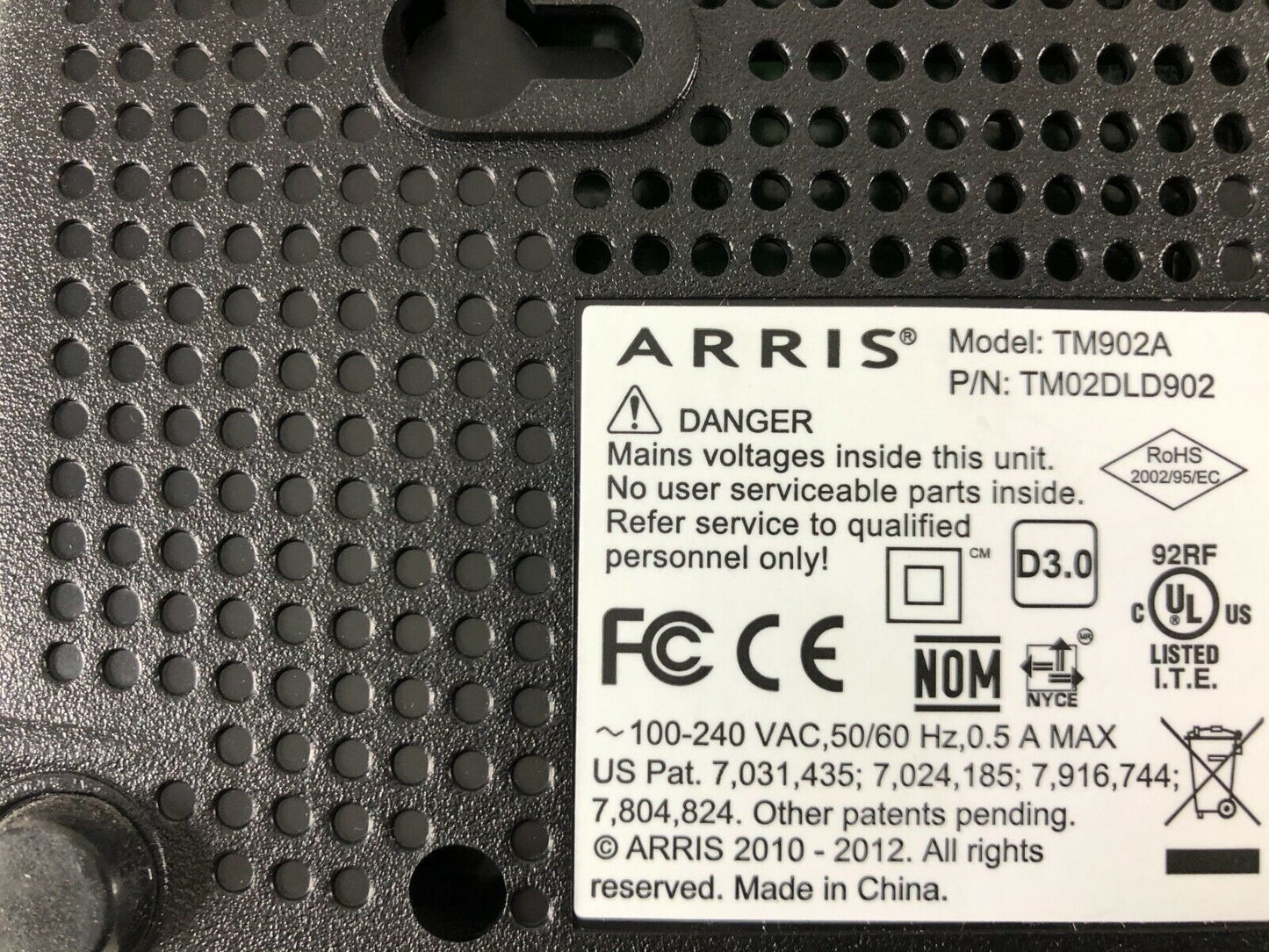 ARRIS TM902A TOUCHSTONE 8X4 D 3 TELEPHONY MODEM 300MBPS 4.F3