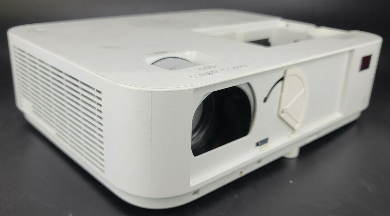 NEC NP-M322X Projector 100-240V