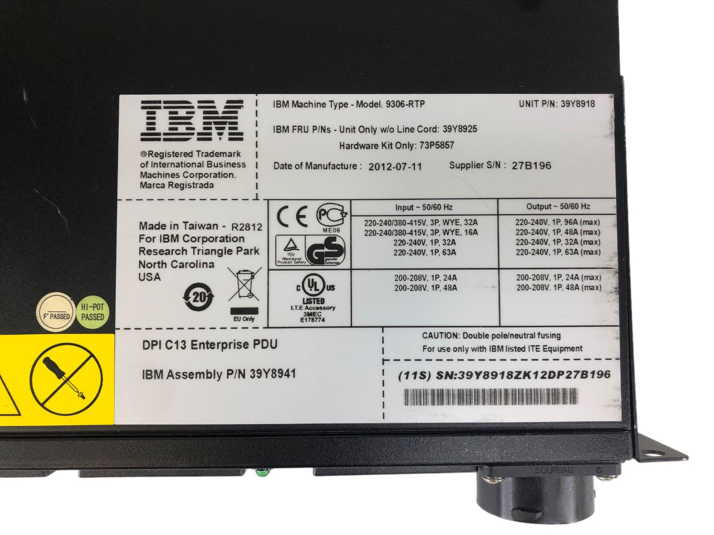 IBM 39Y8948 DPI C19 ENTERPRISE PDU 3-PHASE  32A 250V 9306-RTP 39Y8920