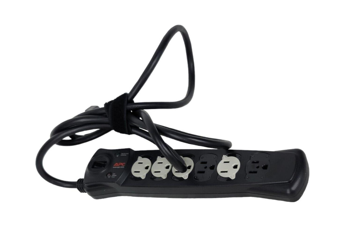 APC APC UL1449 P6B 6 Outlet Essential SurgeArrest Surge Protector