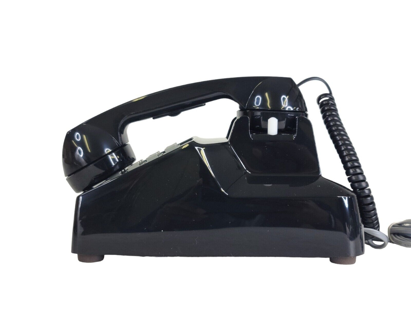 Cortelco 250000-VBA-20M Traditional Basic Desk Phone - Black