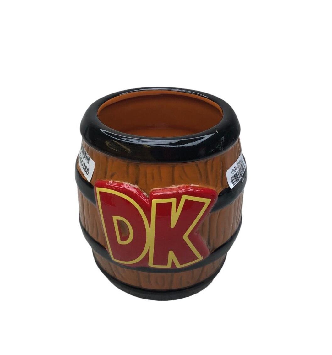 Nintendo Donkey Kong Storage Barrel Super Mario XL Pen Pot 33oz 6" Cookie Jar