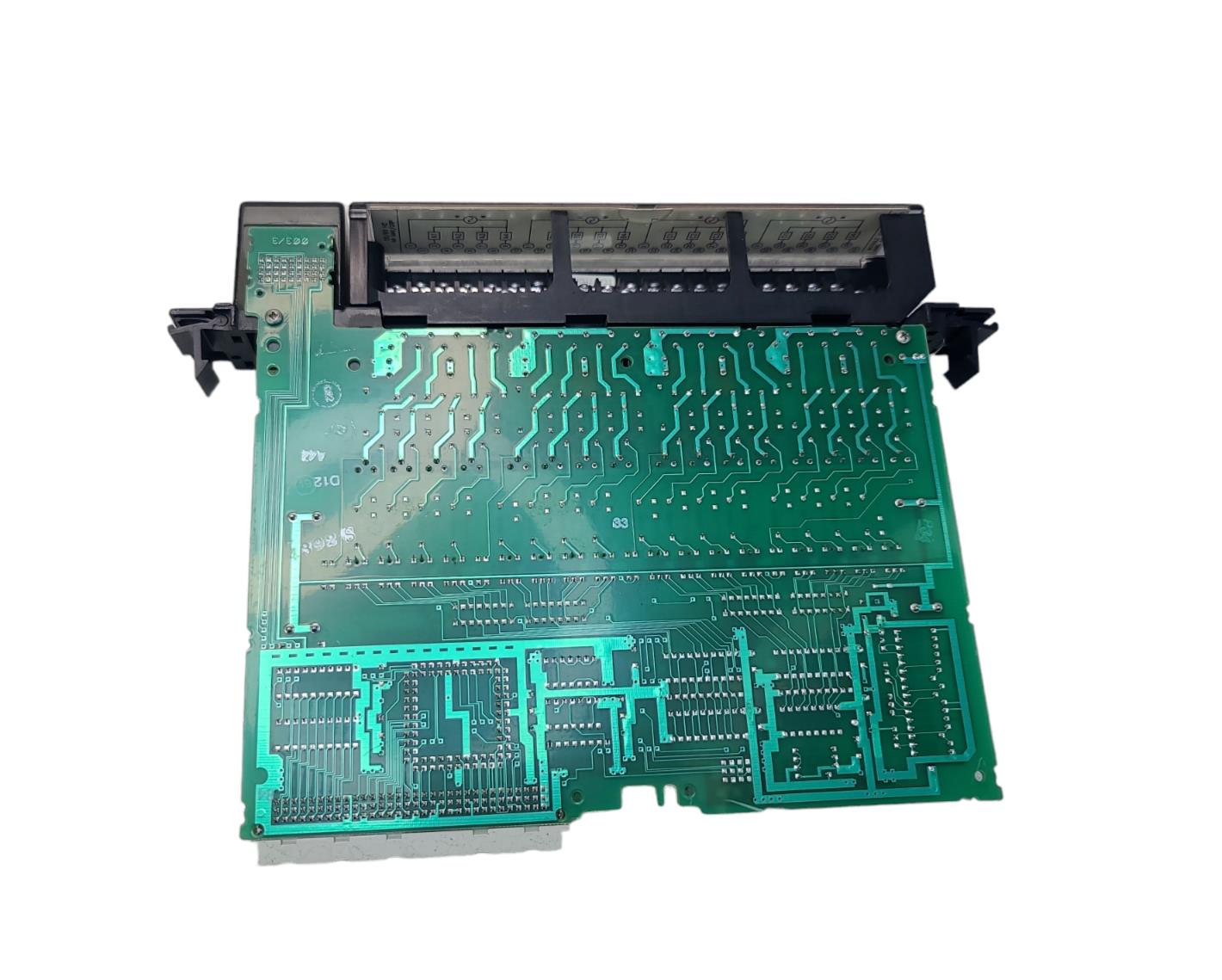 GE FANUC IC697MDL340 VA-5 D5B7A 44A720846-001R03/3