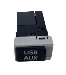 AUXILIARY AUX USB ADAPTER PORT 86190-0E050 OEM 2010 - 2015 LEXUS RX350 RX450H